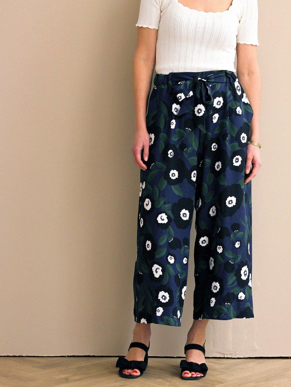 Pants pattern Lison - Nice Lab