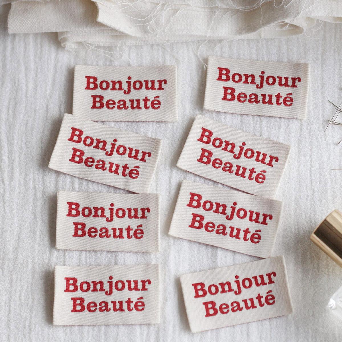 Lot de 8 étiquettes à coudre - Bonjour Beauté