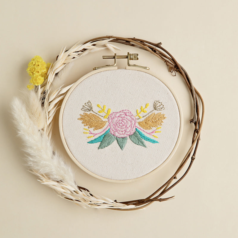 Kit broderie Kesi Art x Caro tricote - La rose