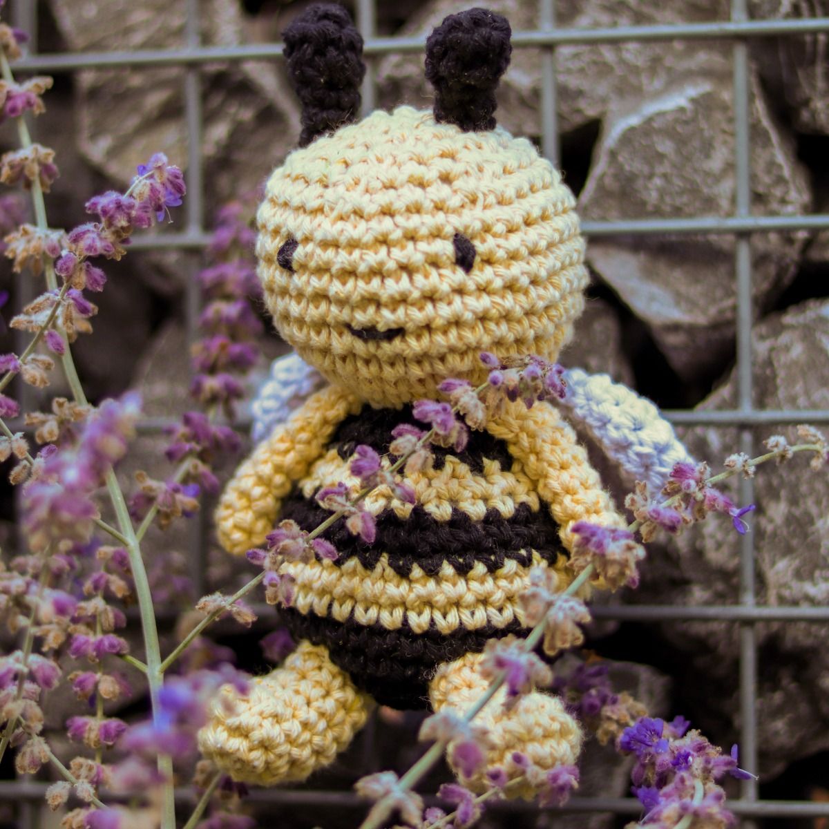 Crochet kit - Honey L´Abeille