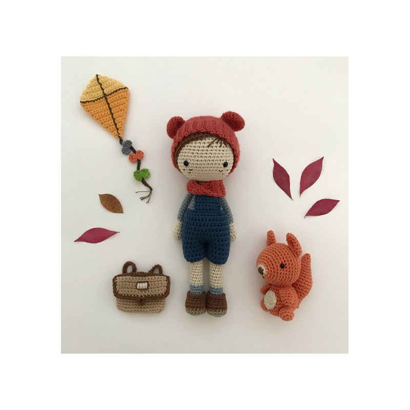 Book Lulu hook dolls