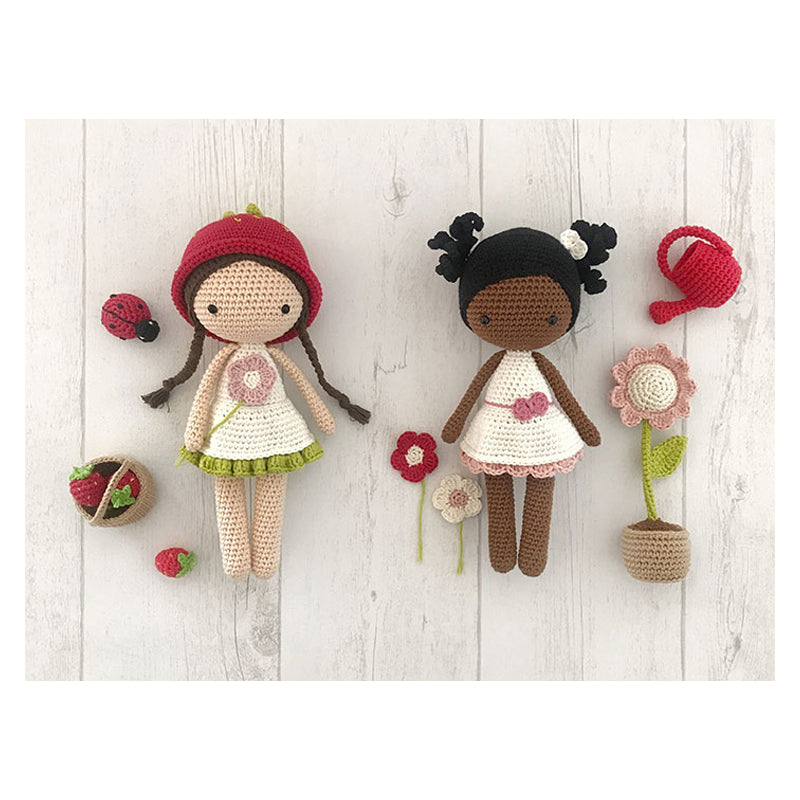 Book Lulu hook dolls