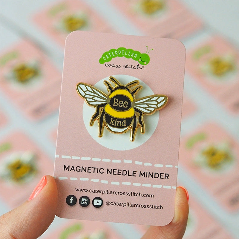 Magnetic needle holder - Bee Kind