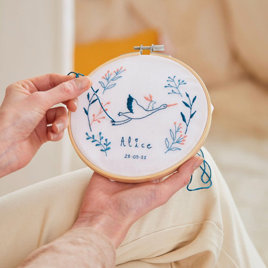 Kit Embroidery - Baby Still