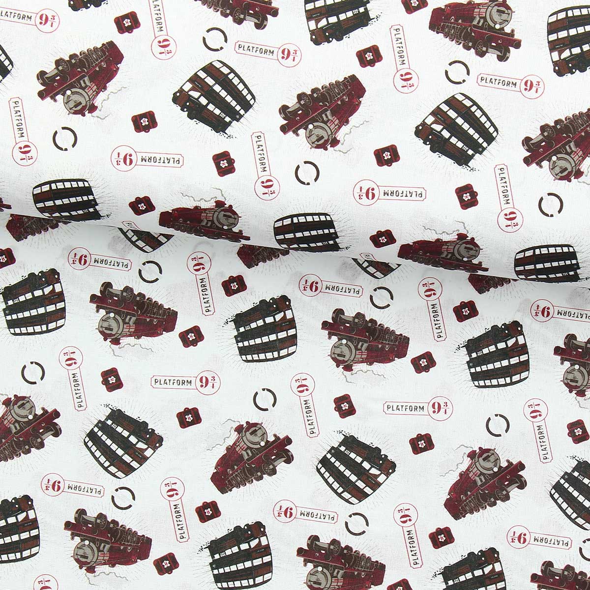 Cotton poplin fabric - Harry Potter - Bus, train and platform 9 3/4 white background