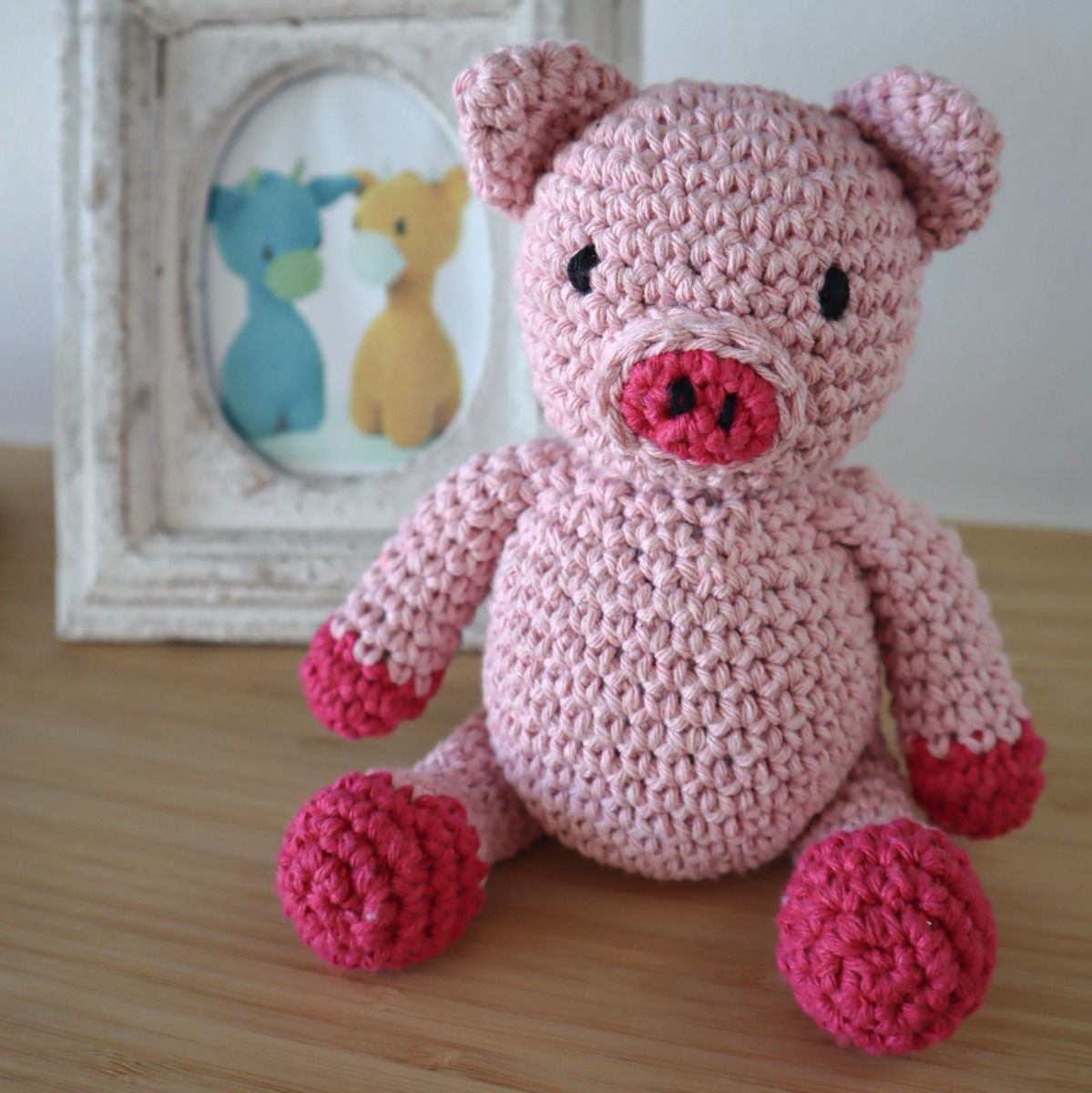 Crochet kit - Maggie the porcelet