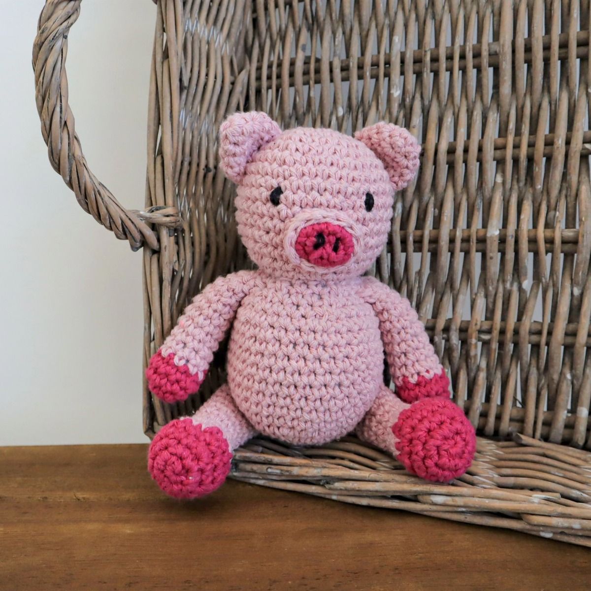 Crochet kit - Maggie the porcelet