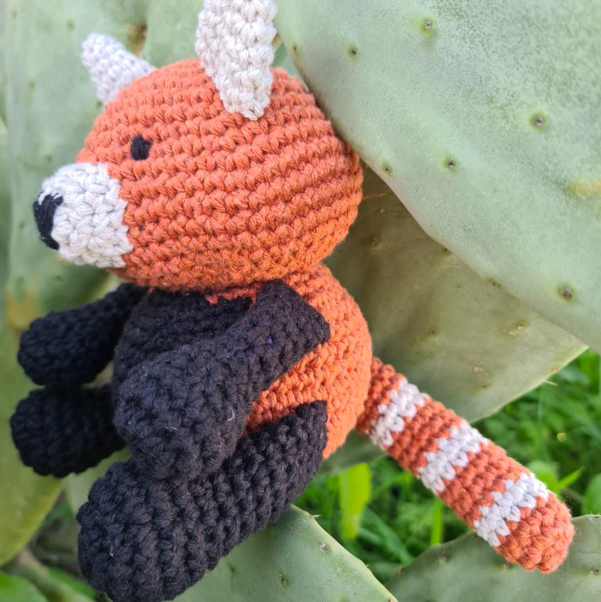 Crochet kit - Ling the red panda