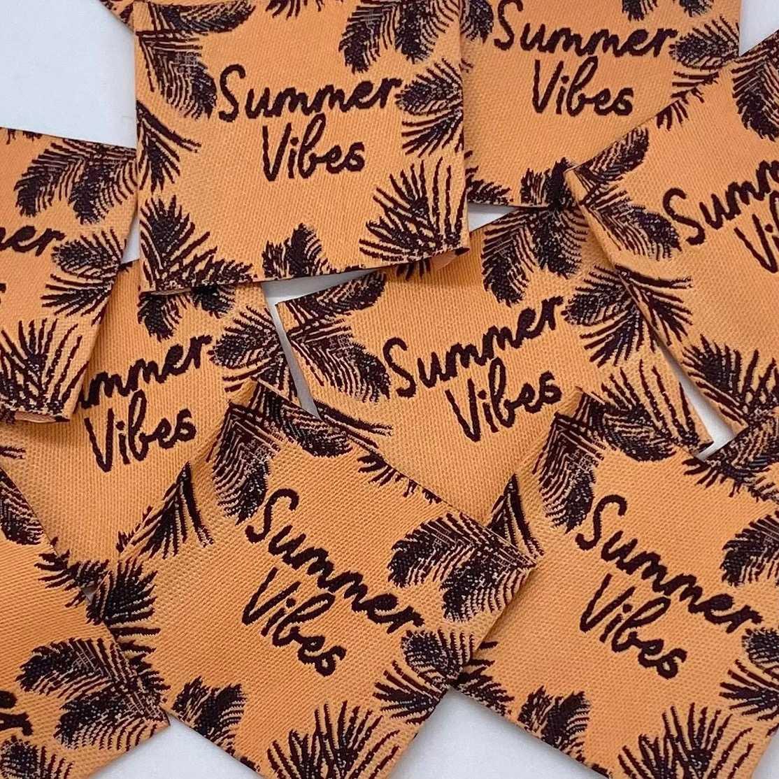 Lot de 5 étiquettes tissées à coudre Summer Vibes pêche