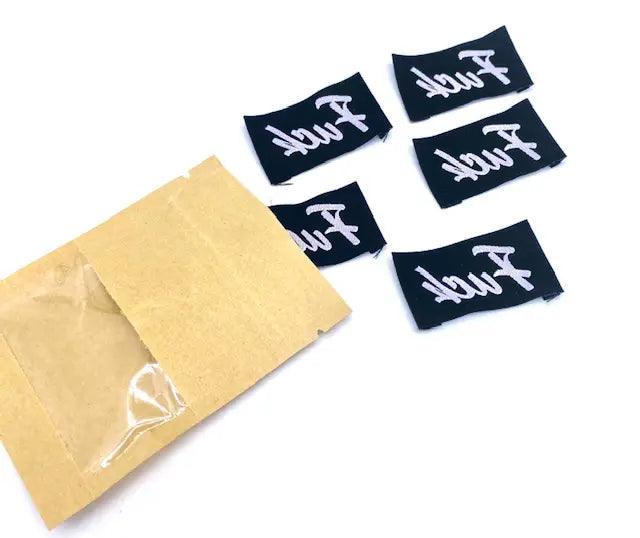 Set of 5 labels woven to sewing fuck mirror