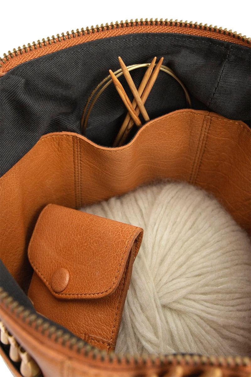 Sac de rangement en cuir pour le tricot Muud Saturn - Whisky