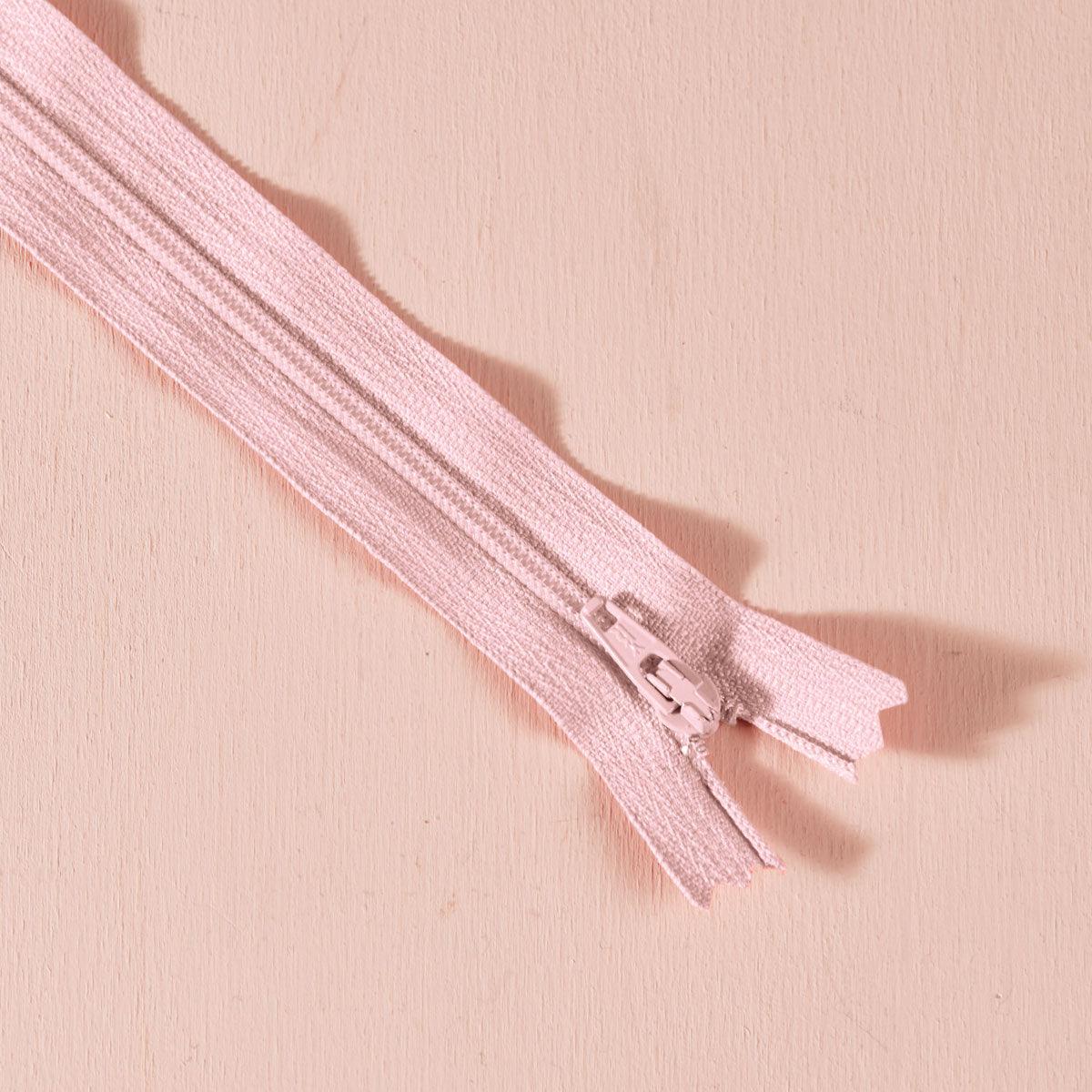 Pink nylon closure 20 cm - Brunette workshop