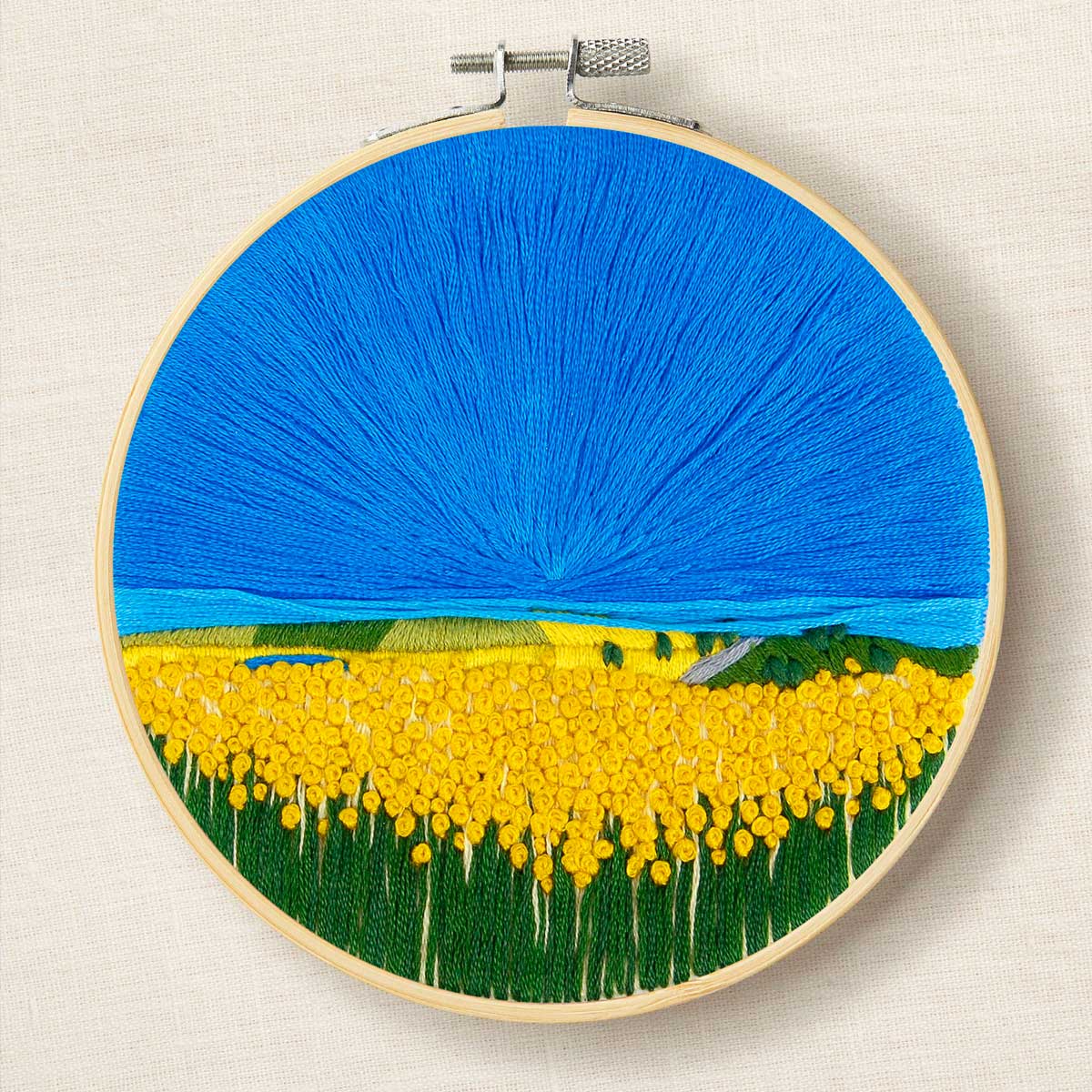 Embroidery kit - sunflower fields