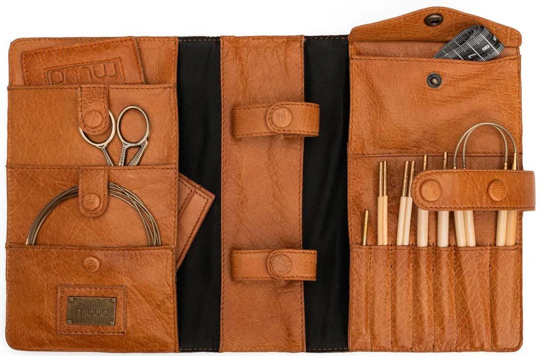 Muud Carita - Whiskey knitting needles case