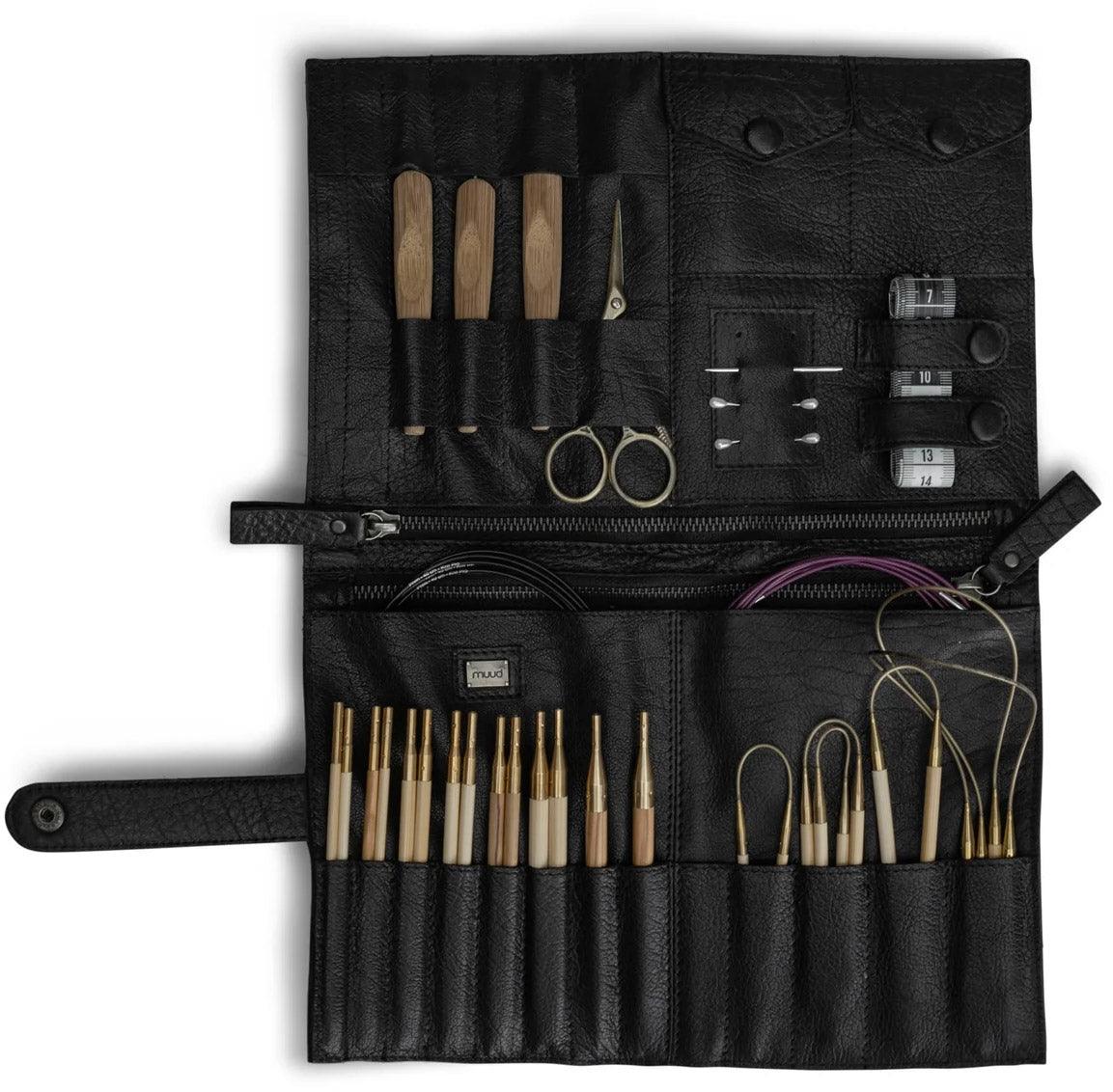 Leather storage case for hook and interchangeable needles Muud Billie - Black