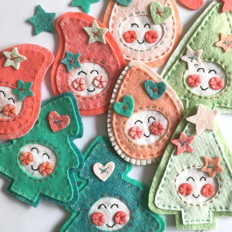 Kawaii Christmas felt kit